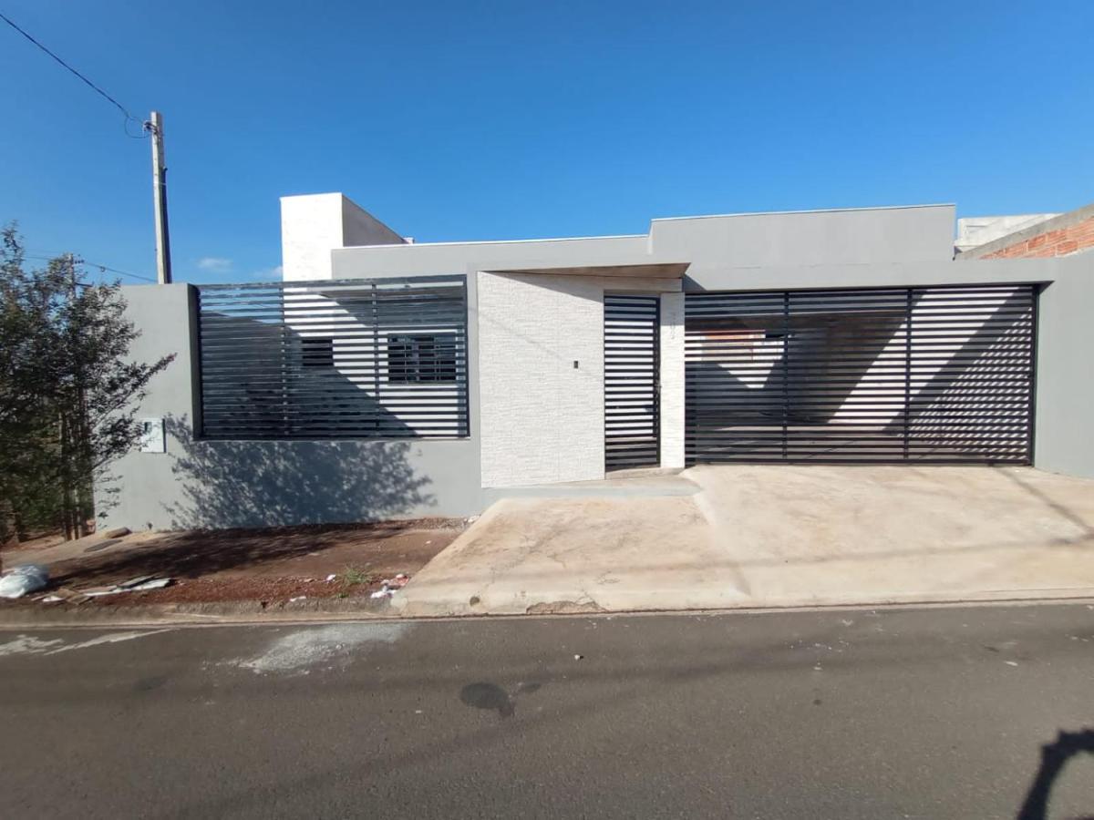 Casa Grande Em Arapongas Villa Bagian luar foto
