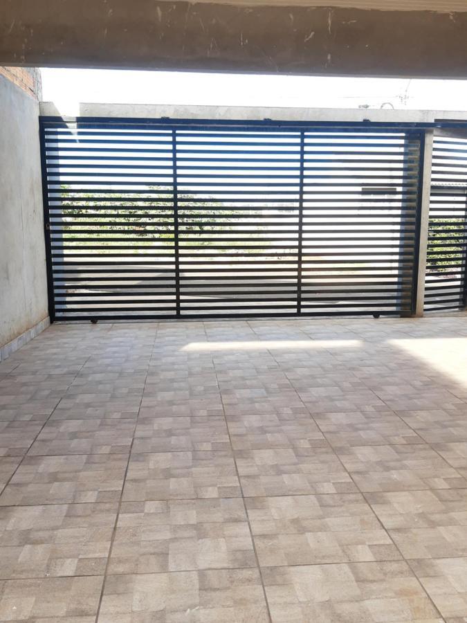 Casa Grande Em Arapongas Villa Bagian luar foto